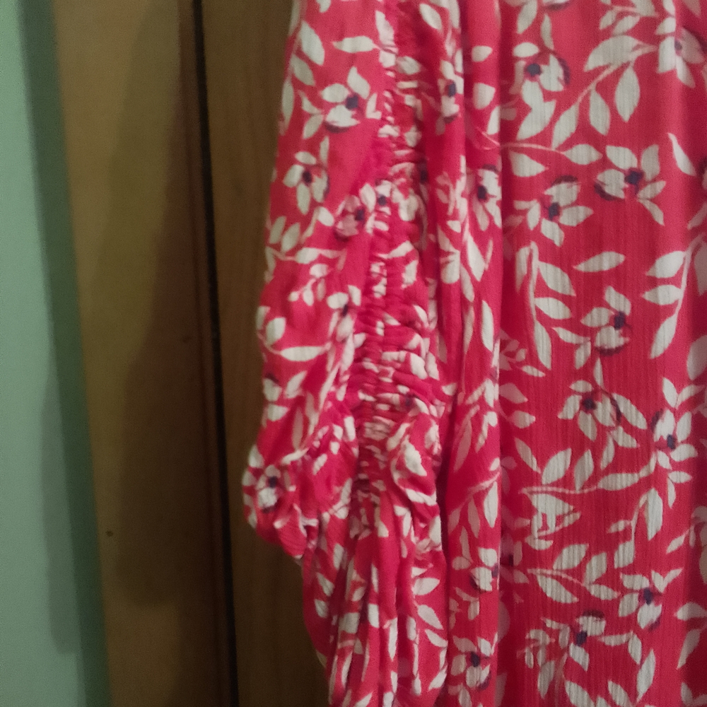 Lane Bryant Pink Floral 3/4 Sleeves  Women's Top Fit & Flare Size 16 (21" X 28") - Picture 5 of 8